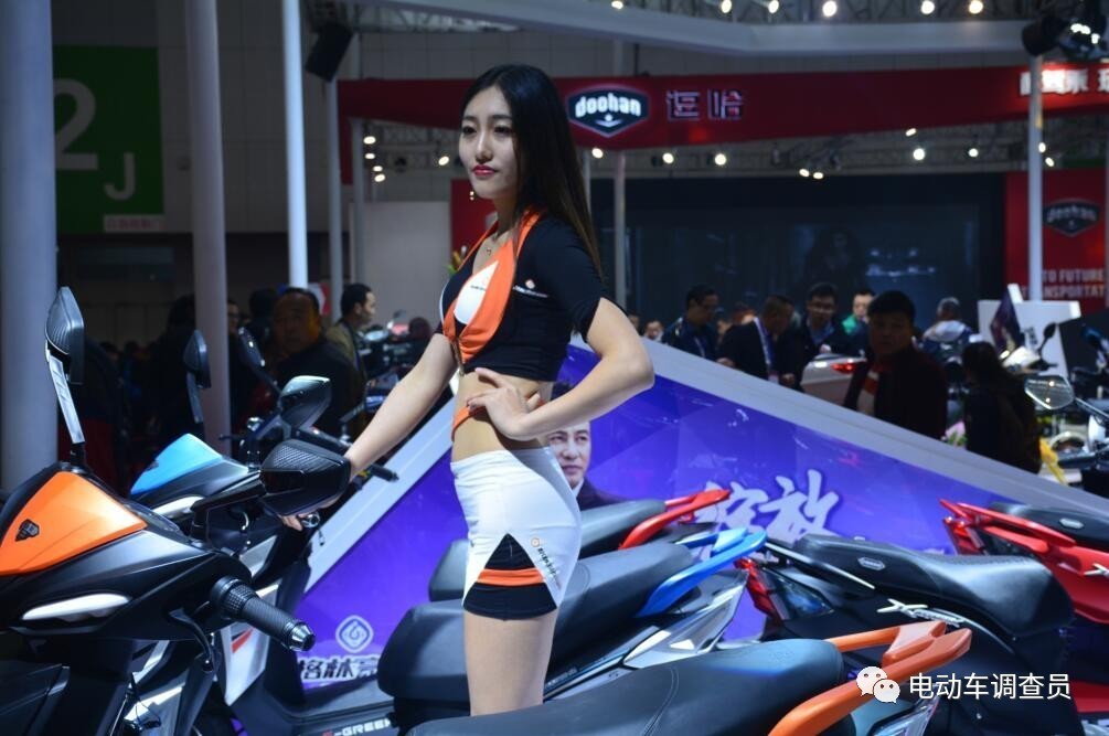 專(zhuān)業(yè)生產(chǎn)PVC護(hù)套、銅排、鋁排、新能源電池銅/鋁軟連接-人禾電子